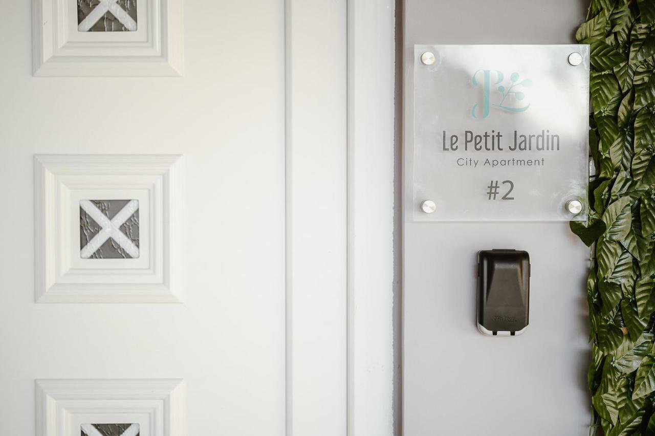 Le Petit Jardin #2 Lägenhet Volos Exteriör bild
